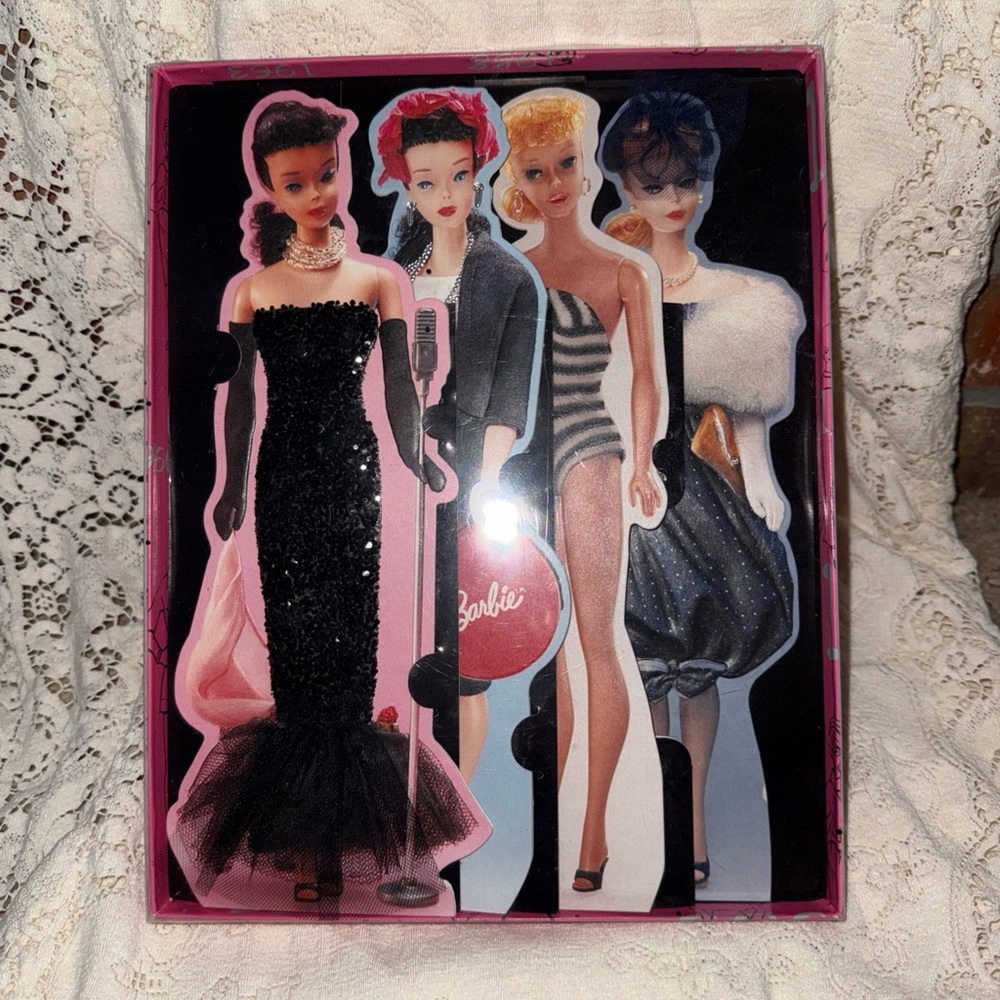 Vintage Barbie Blank Hallmark Greeting Cards with Envelopes. NIB